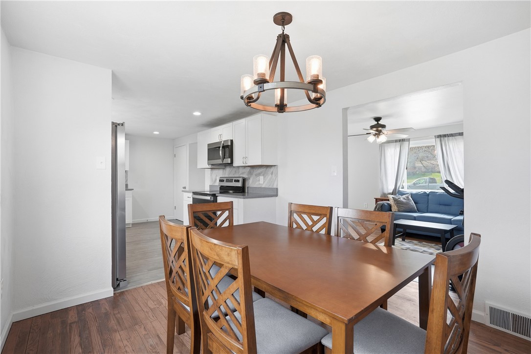 5123 Elmwood Dr