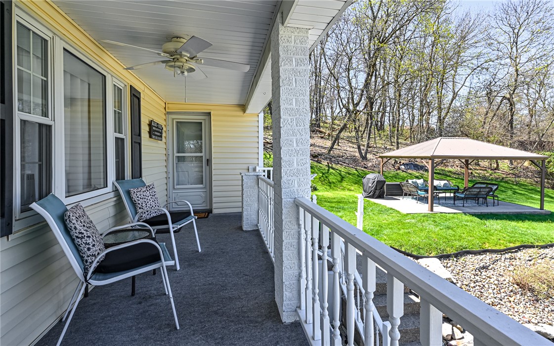 212 Montclair Ave