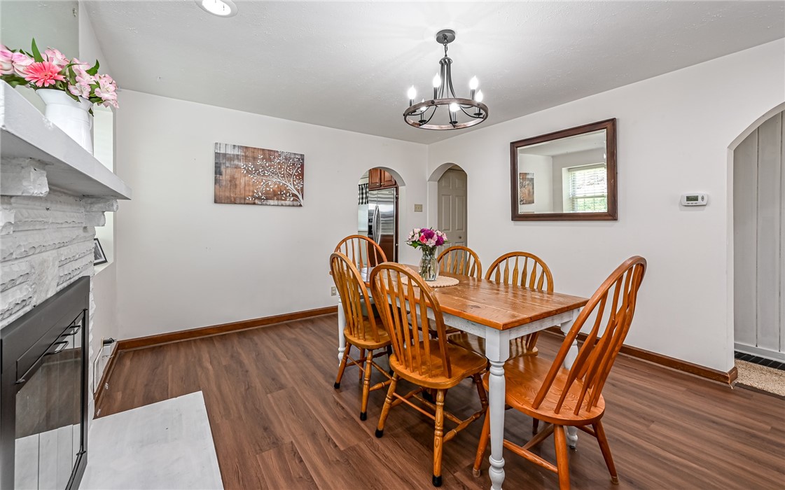 212 Montclair Ave