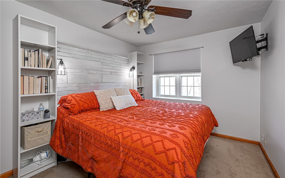 212 Montclair Ave