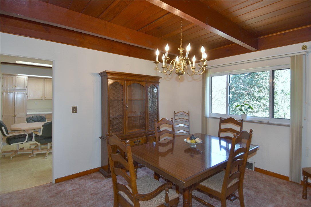 110 Circle Dr