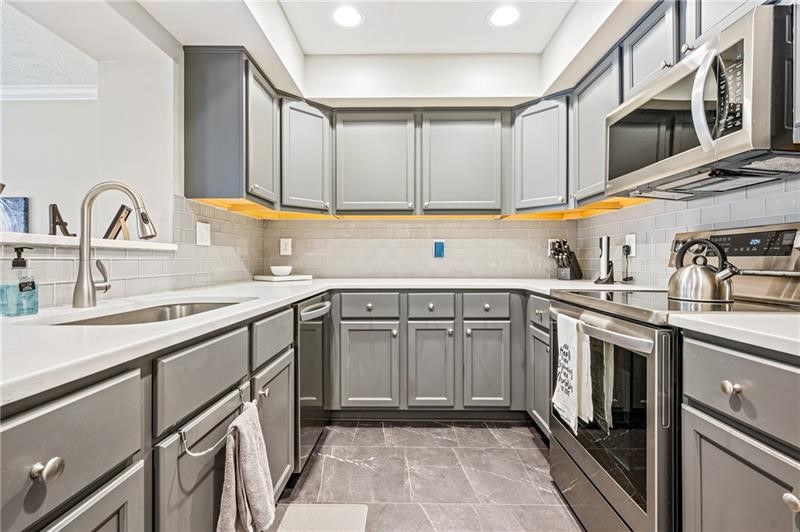143 Aberdeen Ct