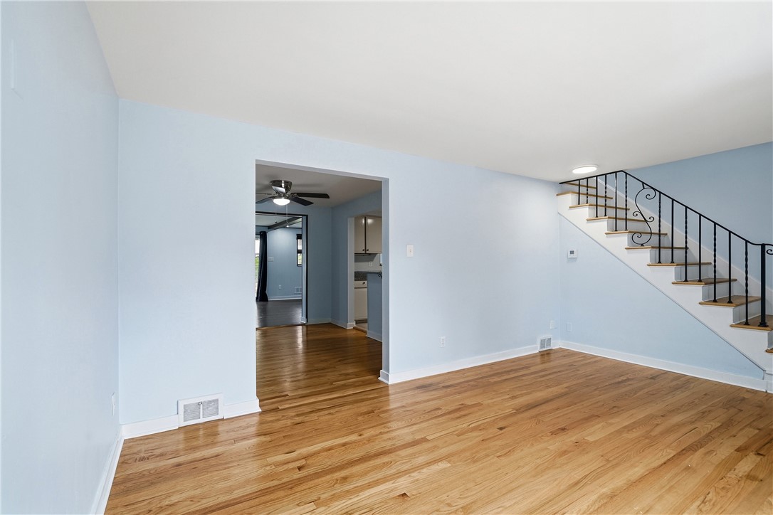 1329 Fallowfield Ave