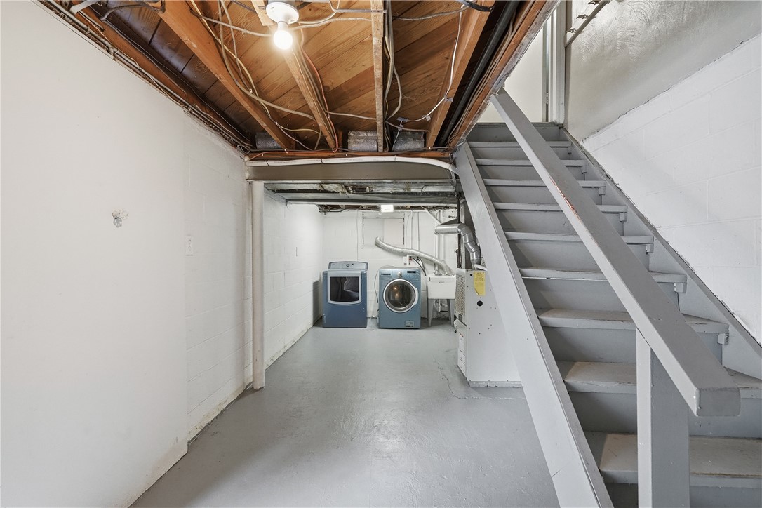 1329 Fallowfield Ave
