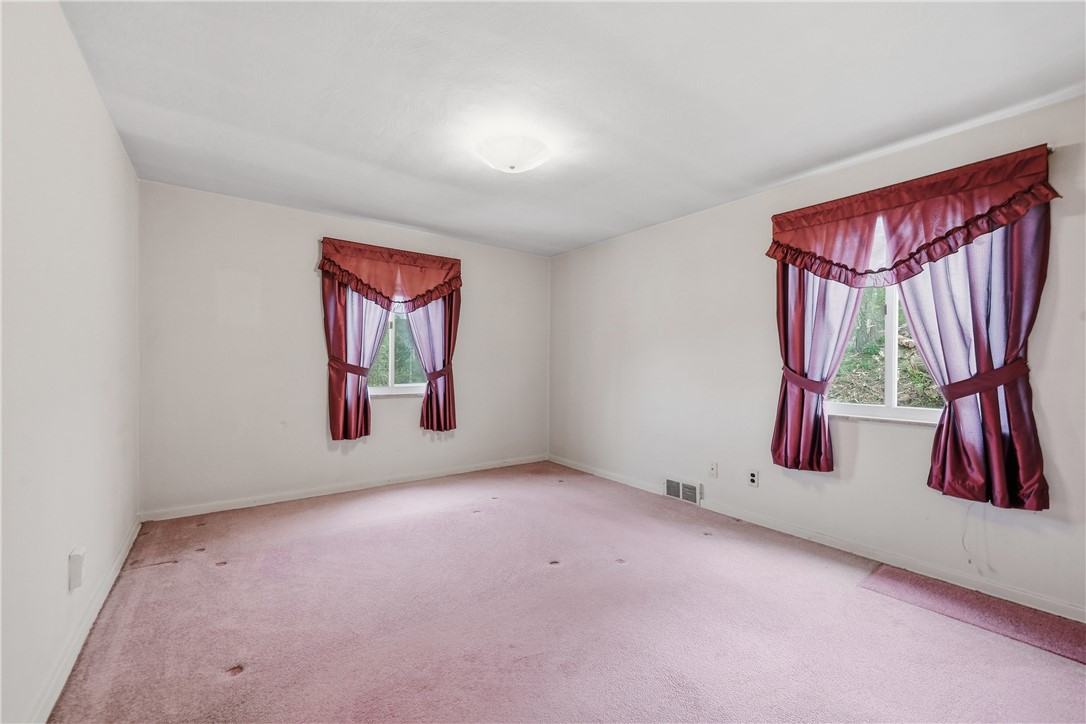 824 Vilsack Rd