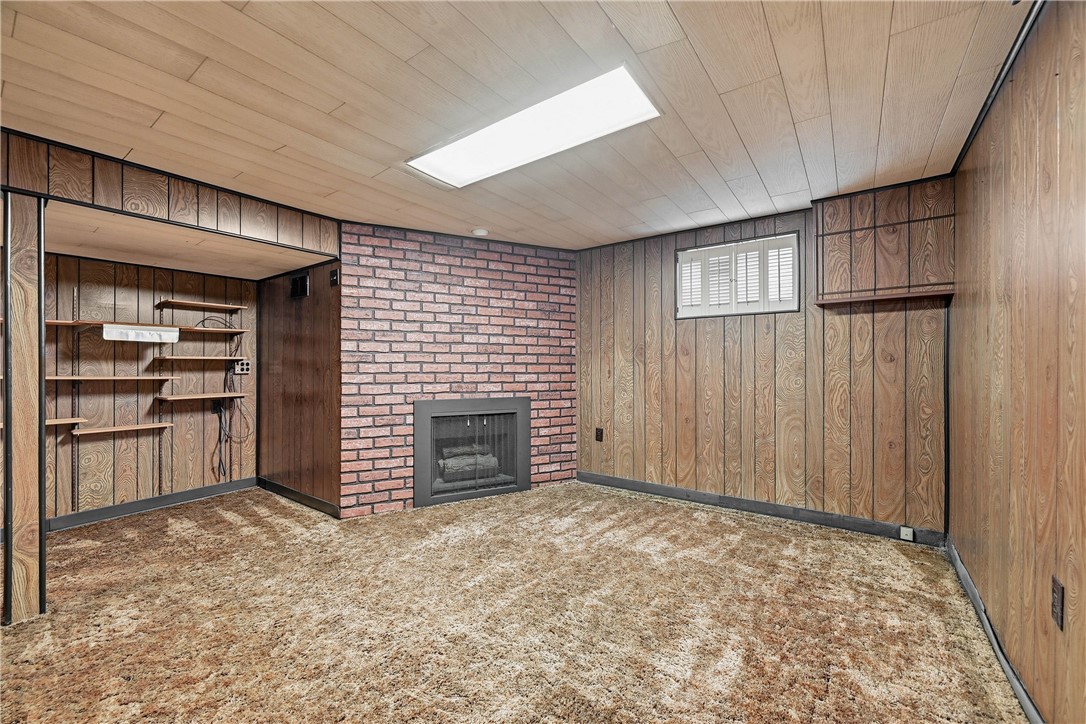 824 Vilsack Rd