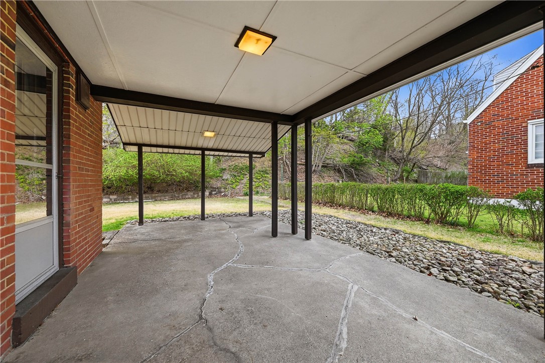 824 Vilsack Rd