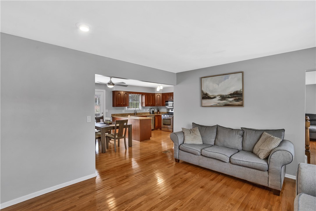 106 Paula Dr