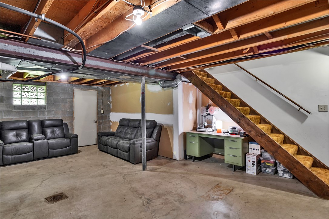 106 Paula Dr