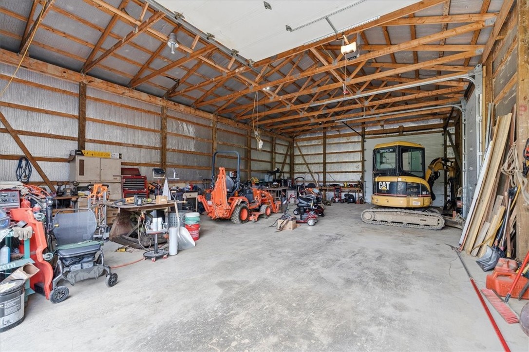 717 Little Creek Rd