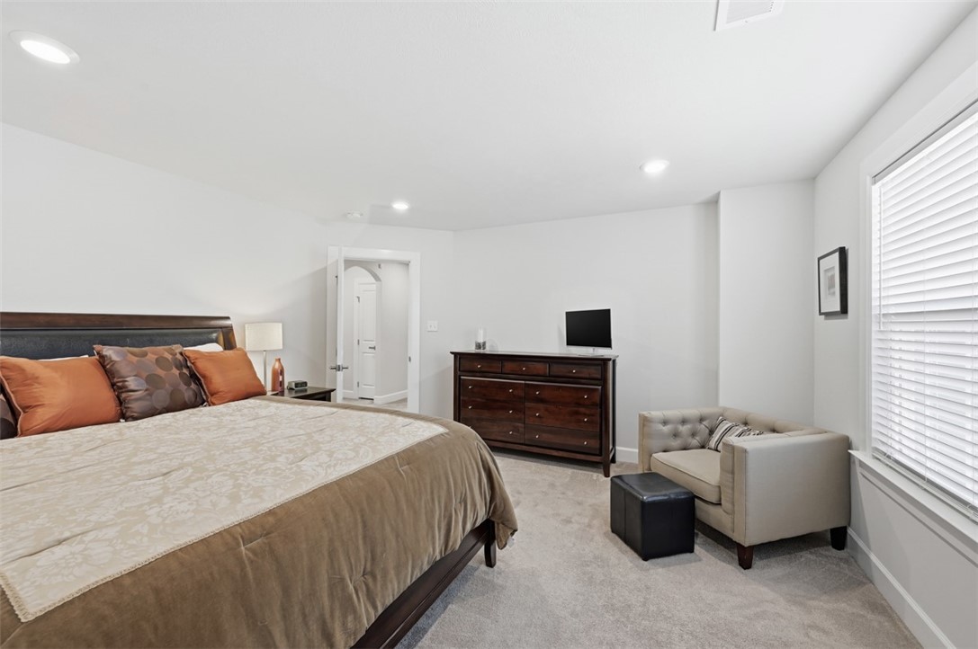 218 Sonni Ln