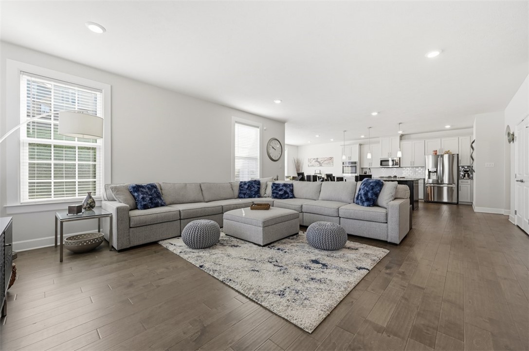 218 Sonni Ln
