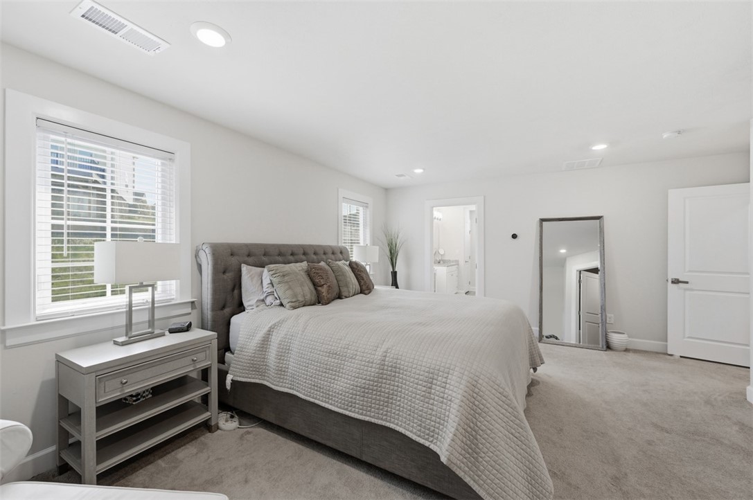 218 Sonni Ln