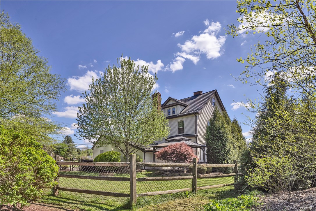 1226 Mayview Rd