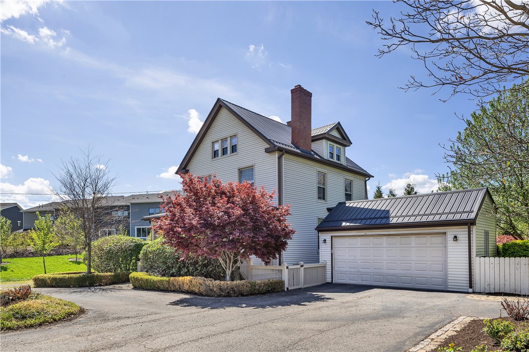1226 Mayview Rd
