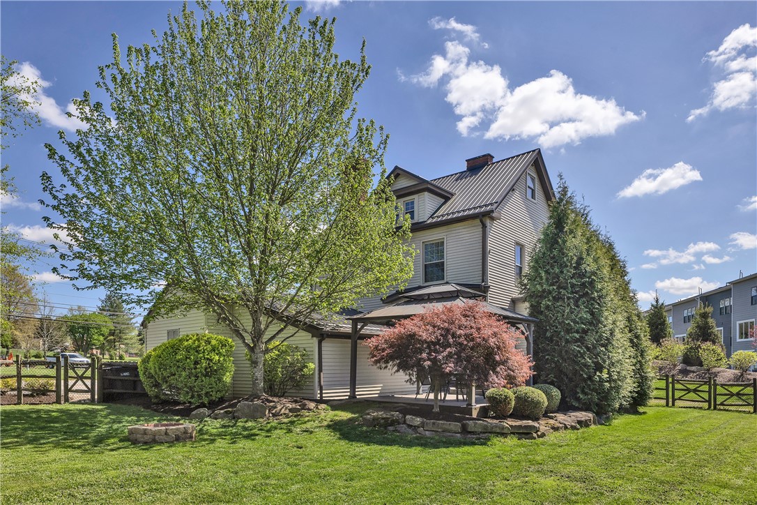 1226 Mayview Rd
