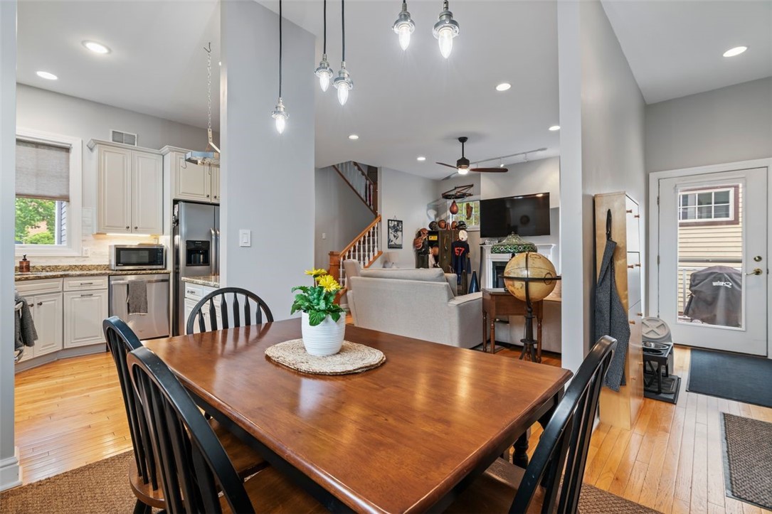 1310 Fairstead Ln