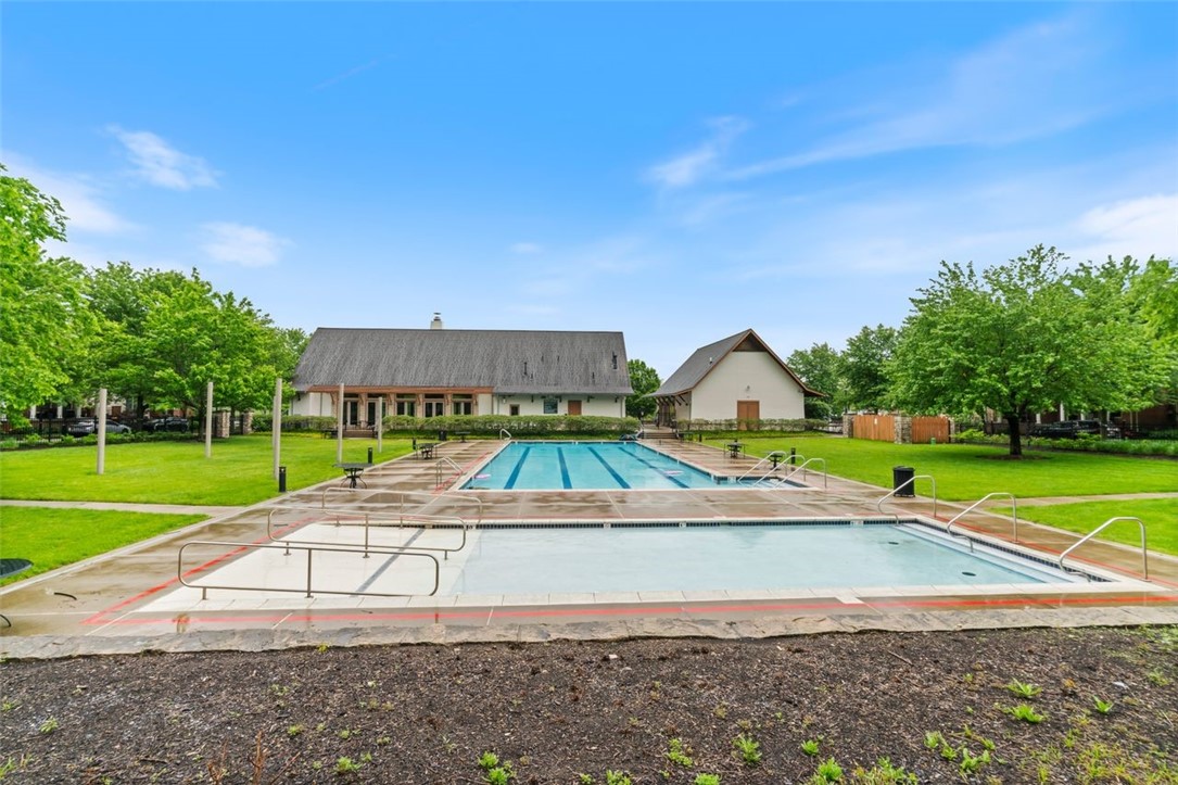1310 Fairstead Ln