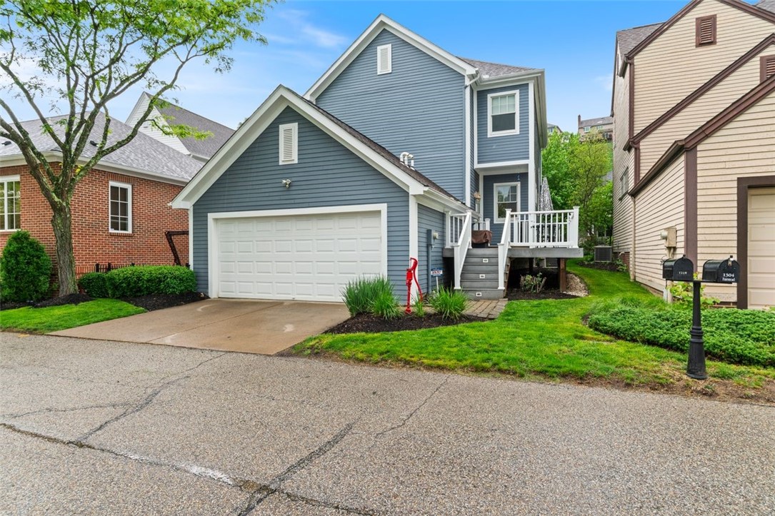 1310 Fairstead Ln
