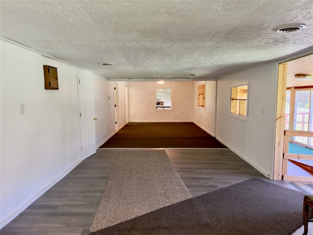 21121 Route 62