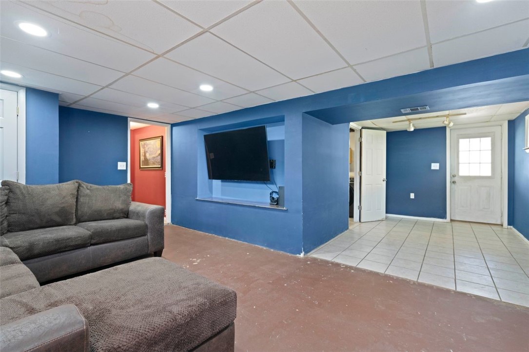 1355 Wakefield Dr