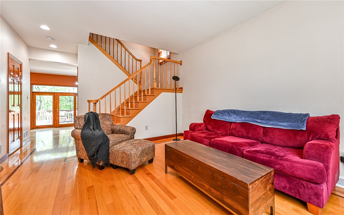 516 Lincoln Ave