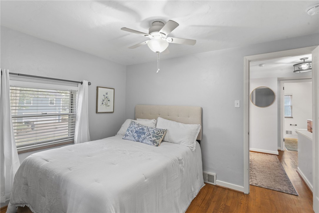 1553 Crestview Dr