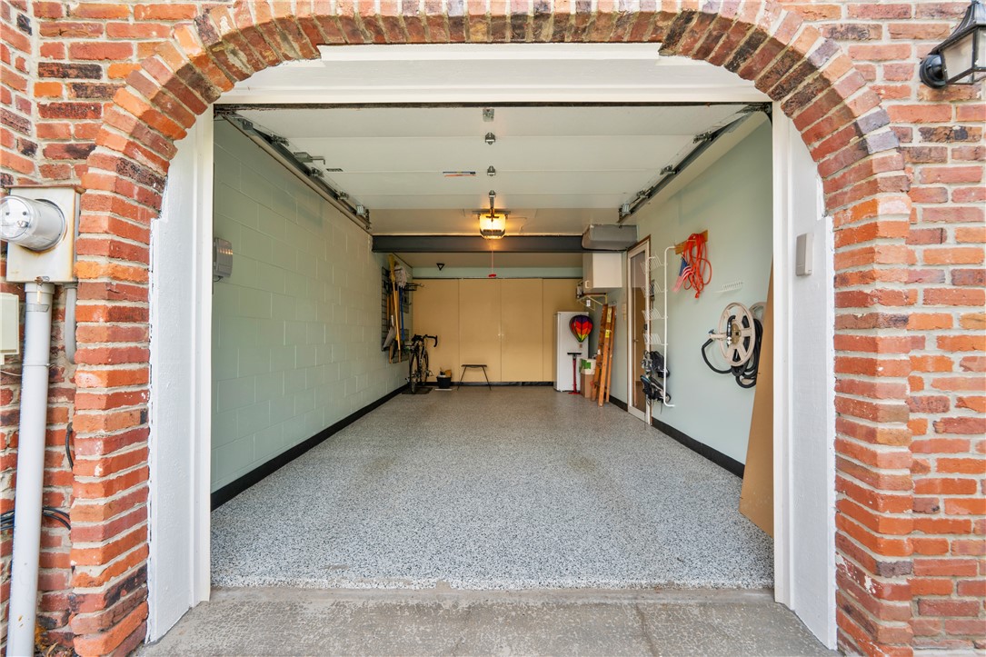 226 Carters Grove Dr