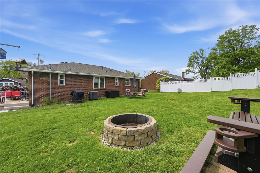 210 Pontiac Ave