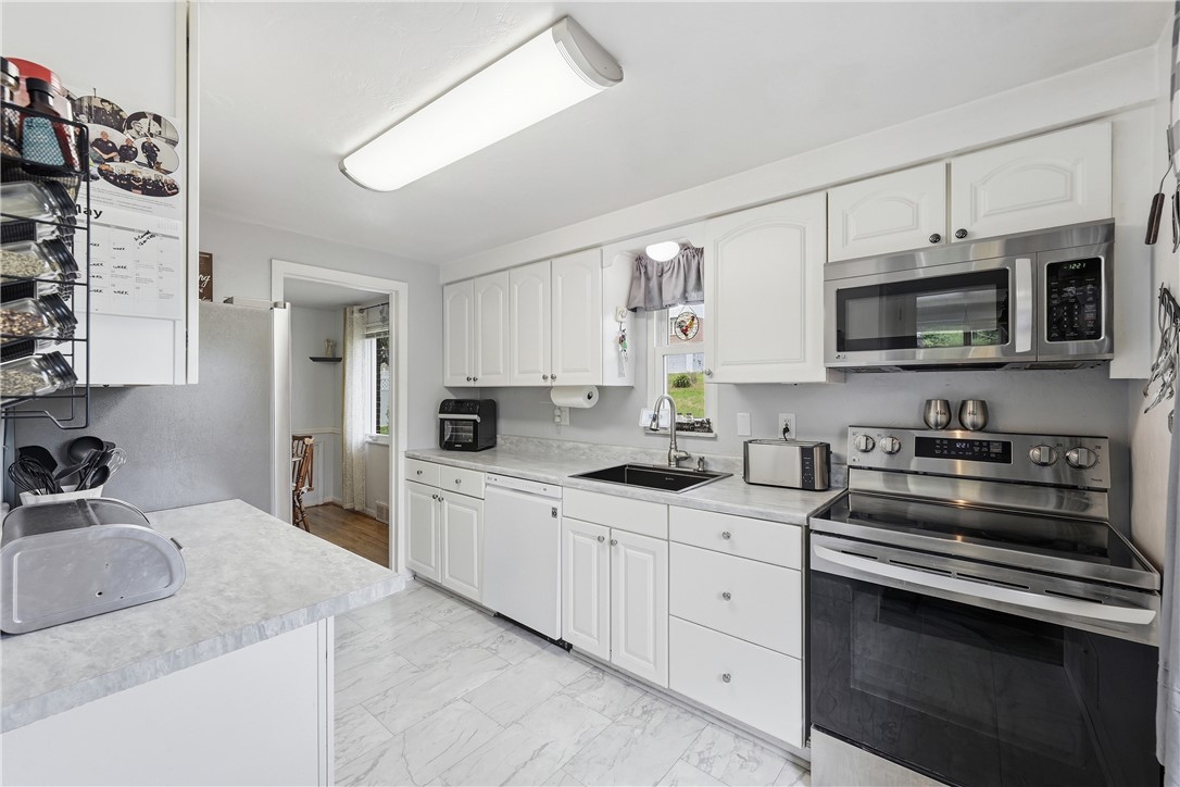 210 Pontiac Ave