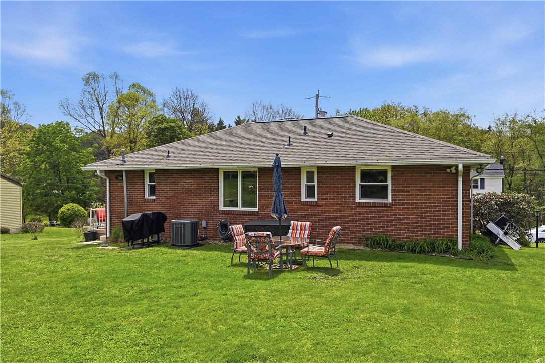 210 Pontiac Ave