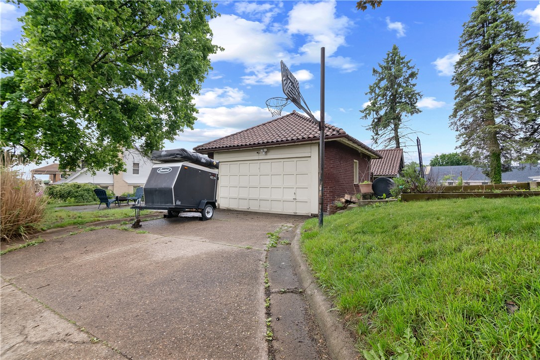 3201 Brownsville Rd