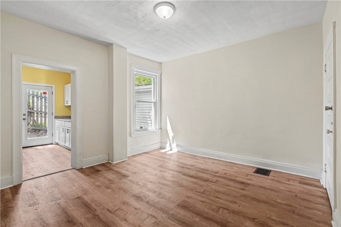 5 Edith Place