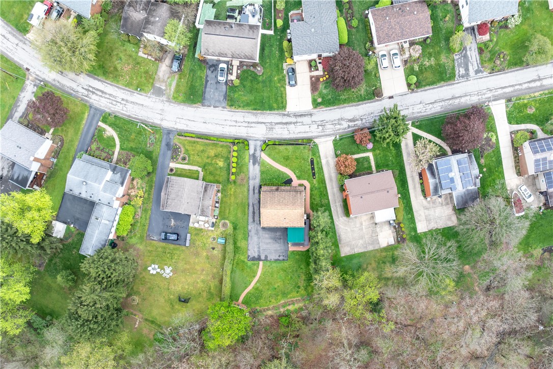 2421 Rolling Farms Road