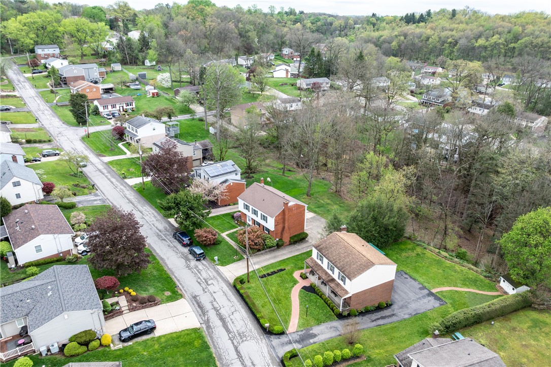 2421 Rolling Farms Road