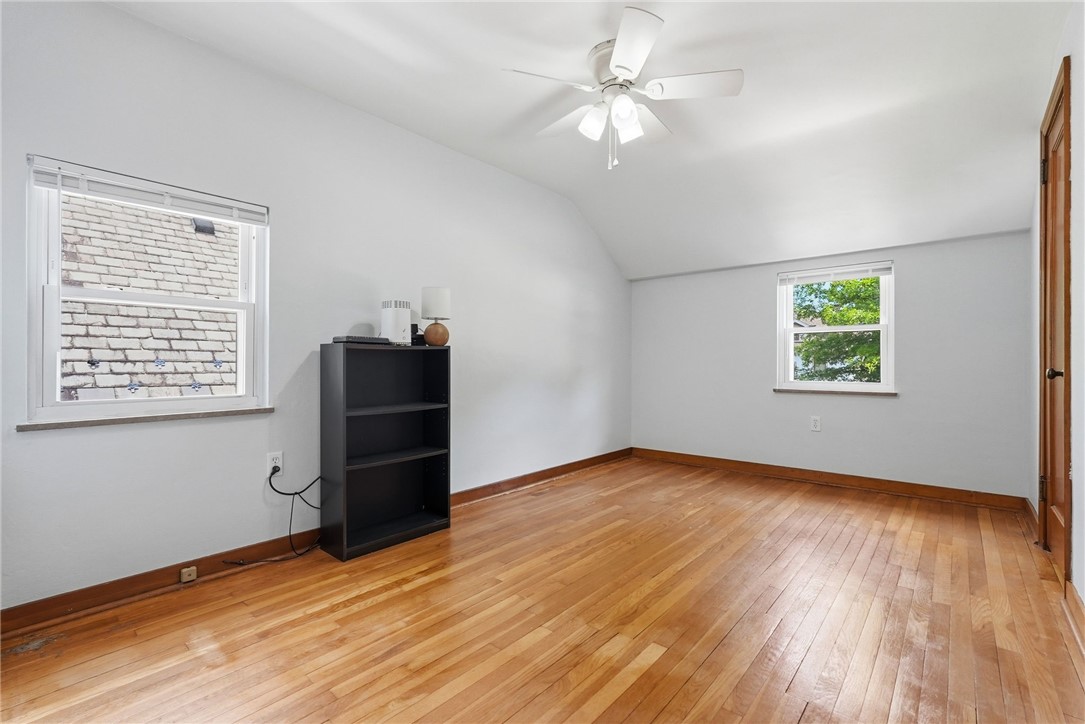 502 WOODLAND