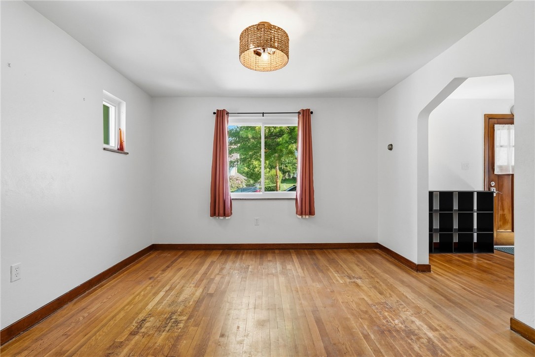 502 WOODLAND
