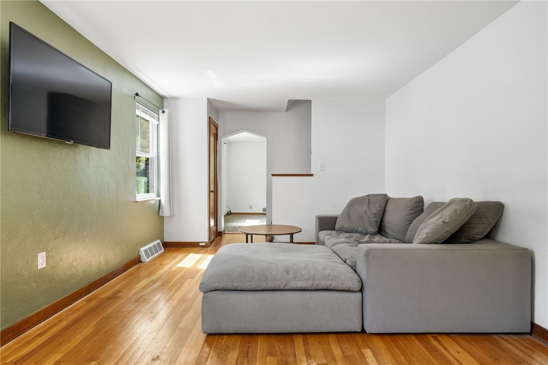 502 WOODLAND