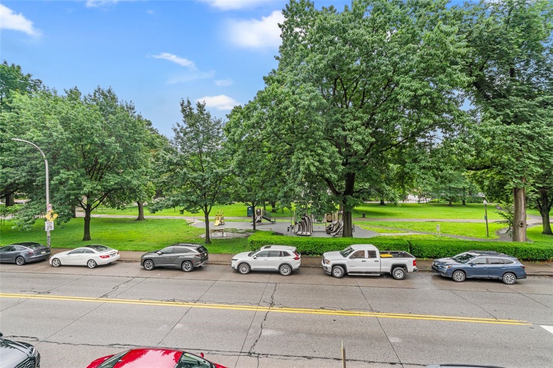 316 W North Ave C