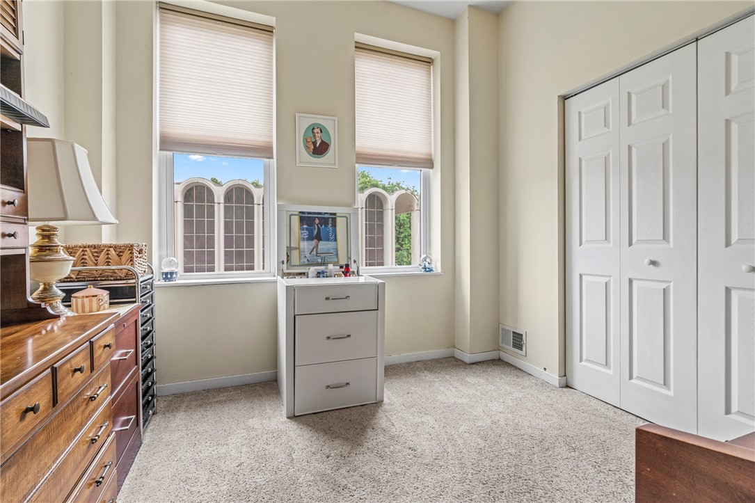 316 W North Ave C