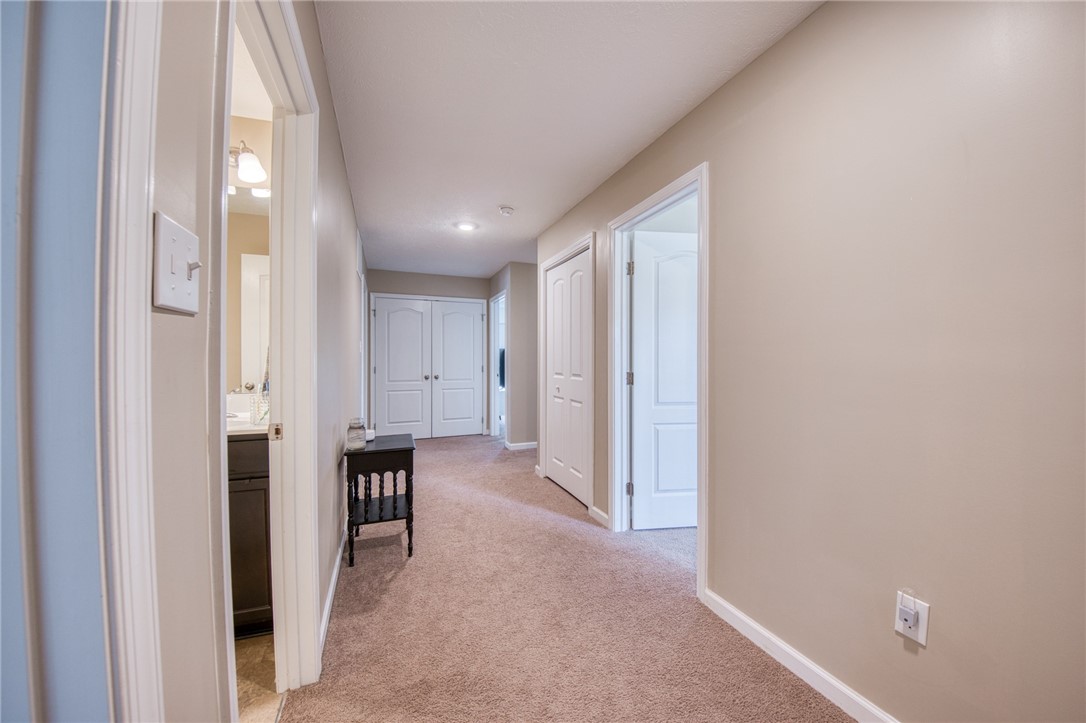 3007 Sir Charles Dr
