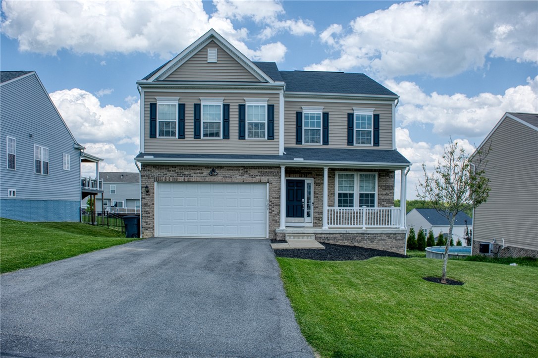 3007 Sir Charles Dr