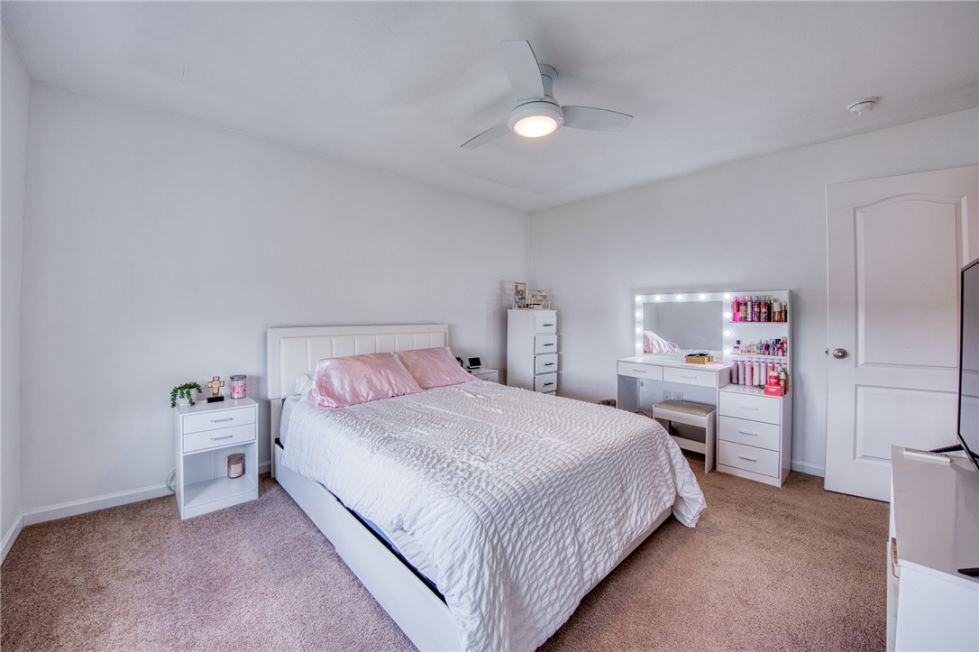 3007 Sir Charles Dr