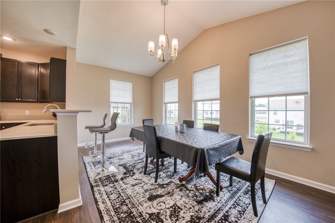 3007 Sir Charles Dr