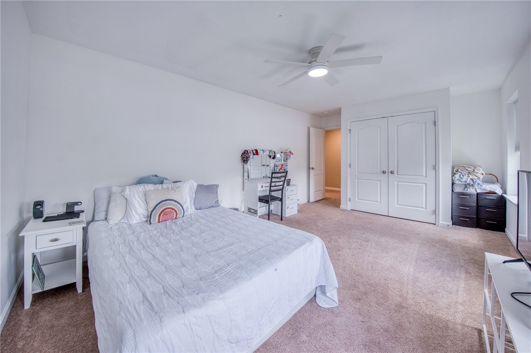 3007 Sir Charles Dr