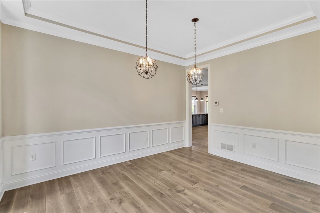301 Serendipity Ln