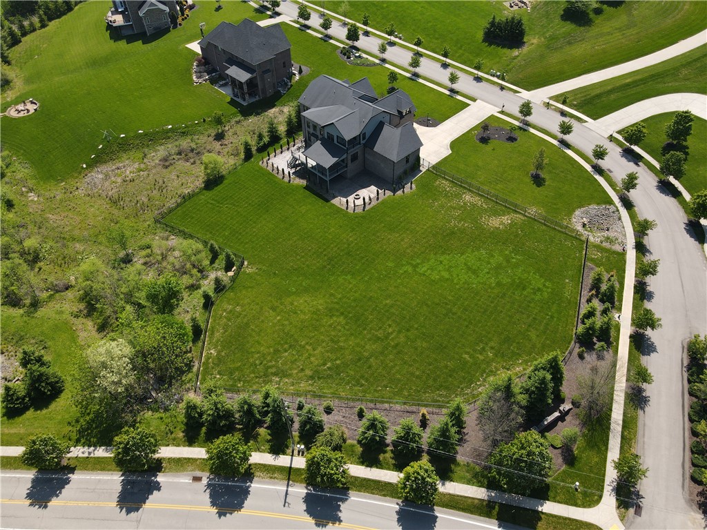 301 Serendipity Ln