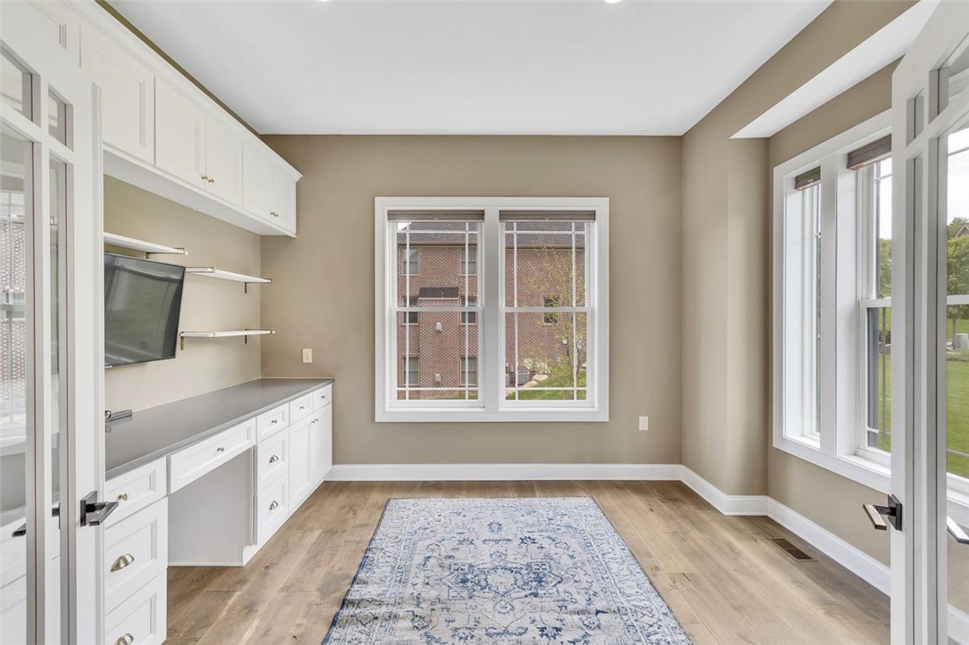 301 Serendipity Ln