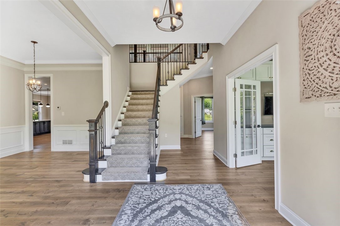 301 Serendipity Ln
