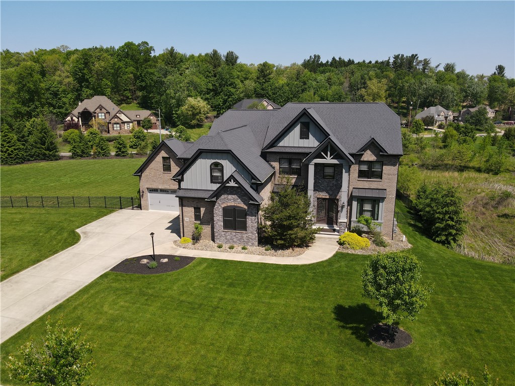 301 Serendipity Ln
